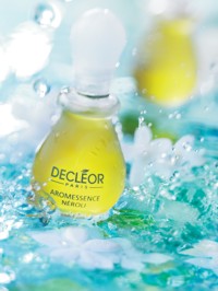 Aromessence_decleor2.jpg