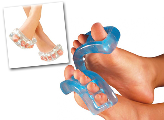 Bizarre Beauty: Yoga Toes Provide a Fix for Fecked Up Feet