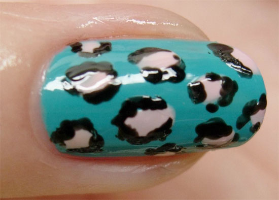 leopard print nails