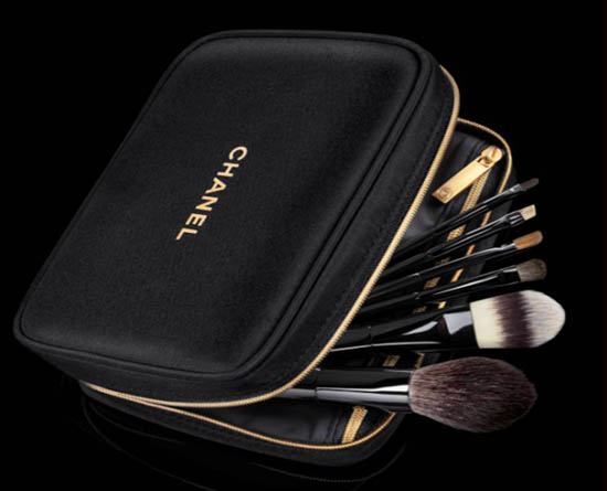 chanel travel makeup brush set