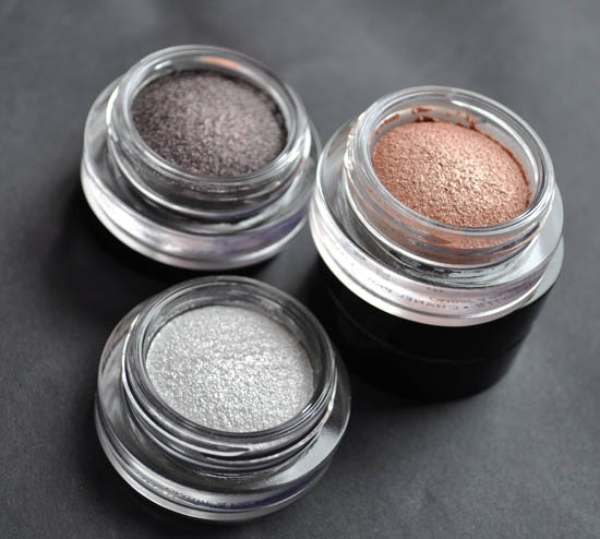 Chanel Illusion D'Ombre Eyeshadow Review, Pix & Swatches 