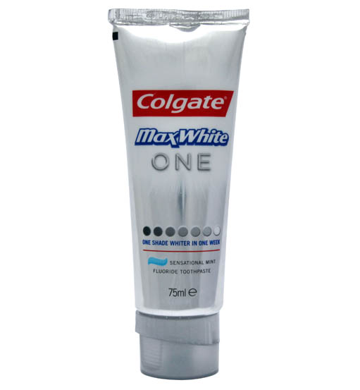 colgate max white toothpaste