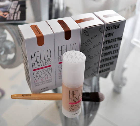 benefit hello flawless oxygen wow foundation