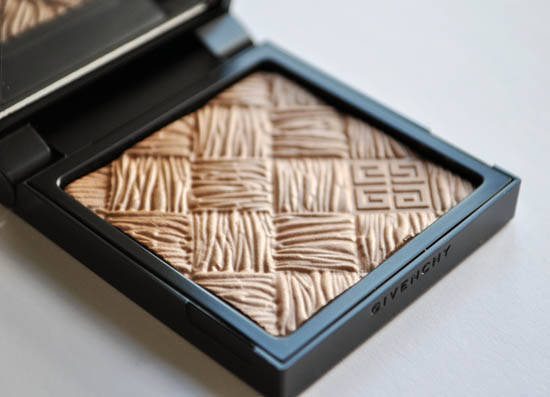 givenchy bronzer - closeup