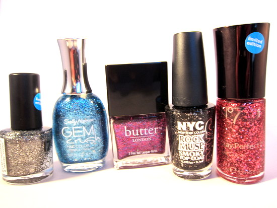 http://beaut.ie/2012/autumnal-nails-my-picks-plus-what-are-you-loving-on-your-nails-right-now/