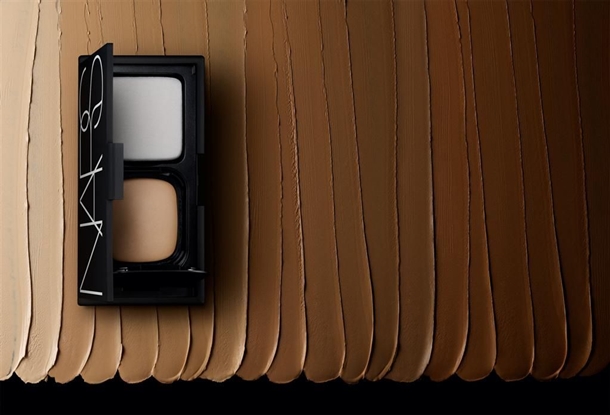 NARS-Radiant-Cream-Compact-Foundation