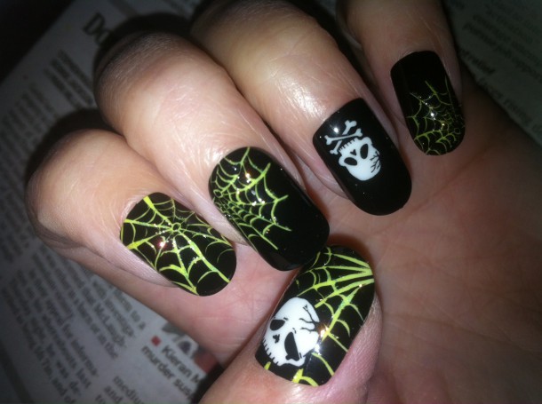 Easy Halloween Nail Art With Broadway Impress Stick On Nails Beaut Ie