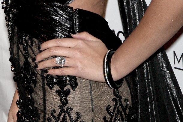 Beyonce Knowles's engagement diamond ring New York Premiere of 'Cadillac Records' at AMC Loews - Arrivals Featuring: Beyonce Knowles's engagement diamond ring Where: New York City, United States When: 01 Dec 2008 Credit: PNP/WENN