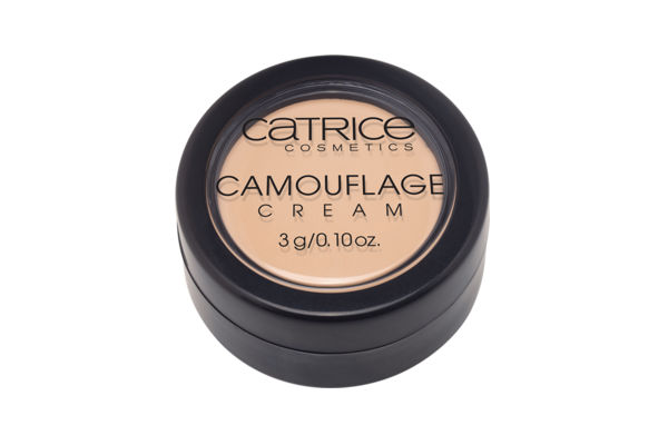 catrice camouflage cream-beauty-items-desk-dancefloor