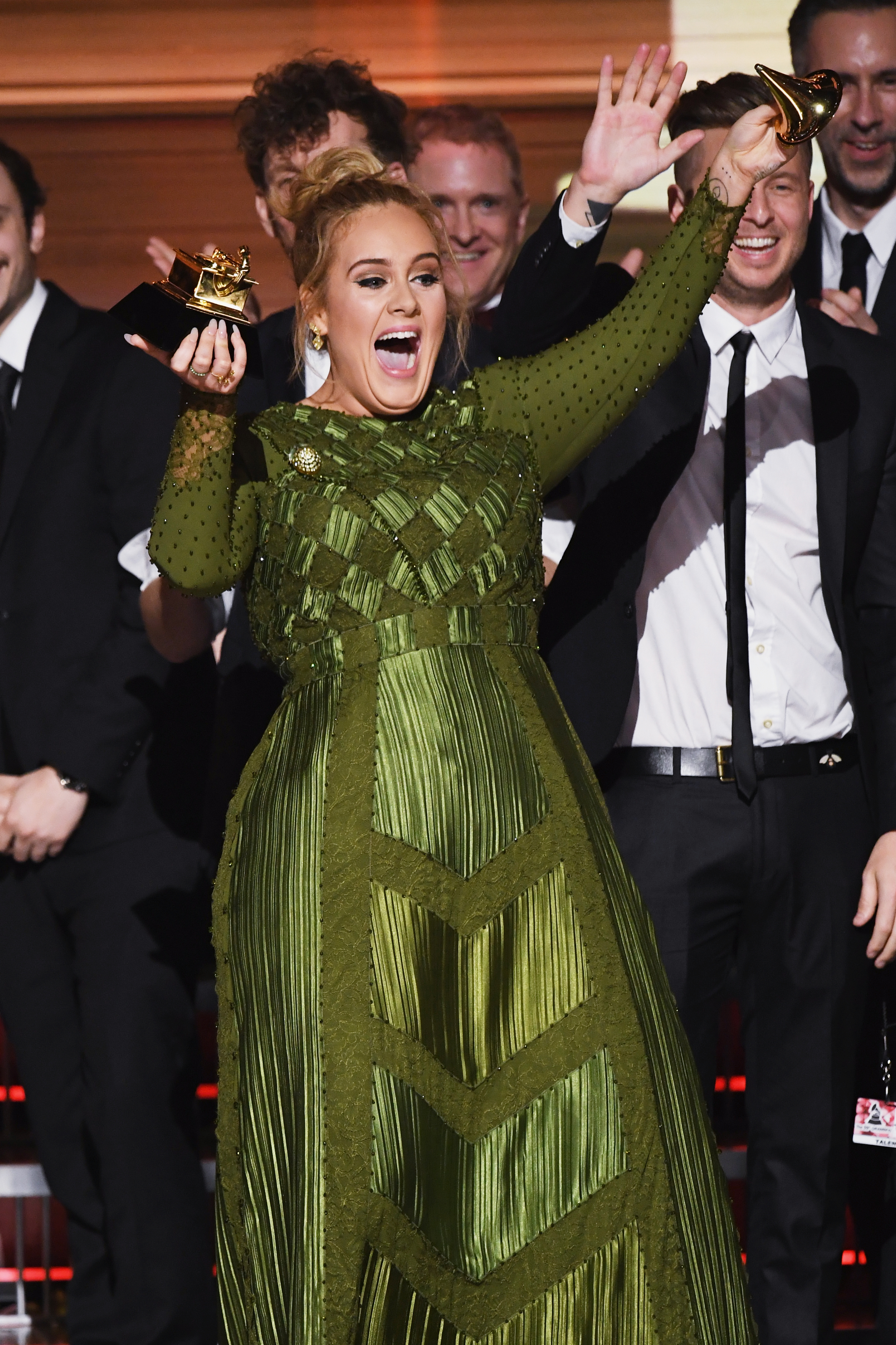 Heidi Klum wore a Tshirt to the Grammys and totally rocked it Beaut.ie