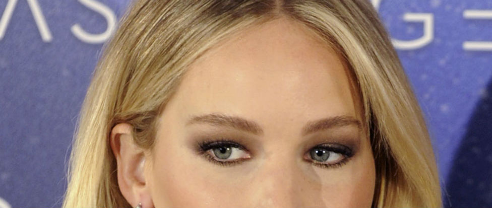 Jen Lawrence monolid falsies