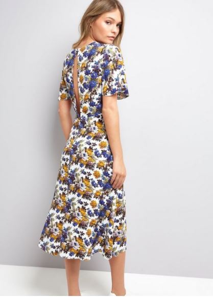 The last dress you buy this summer should be this €35 number from New ...