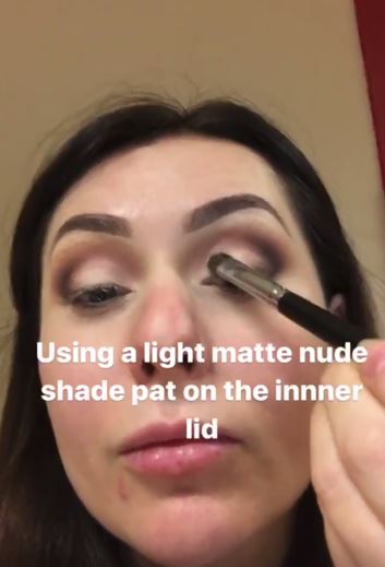 Christmas makeup tutorial 9