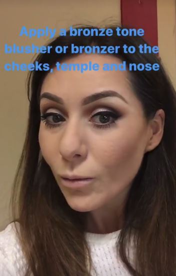 Christmas makeup tutorial 20
