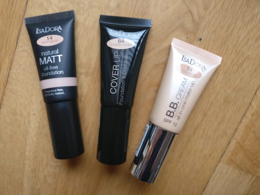 ISA DORA mini foundations