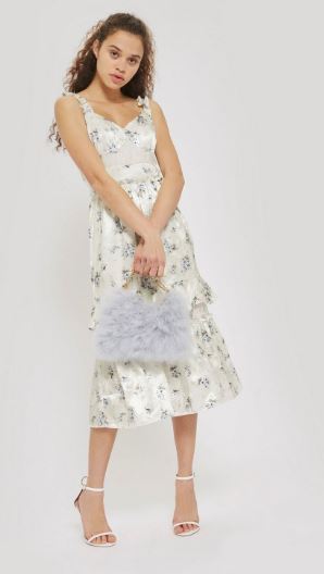 5 Topshop  wedding  guest  dresses  on sale right now Beaut ie