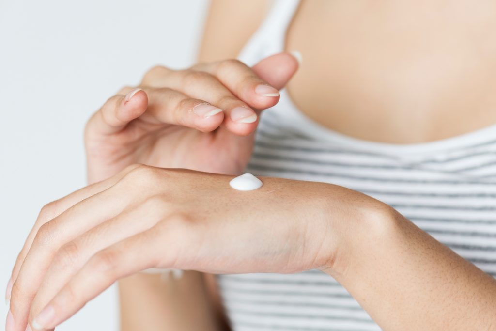 8 Winter Skin Care Tips to Banish Dry Skin