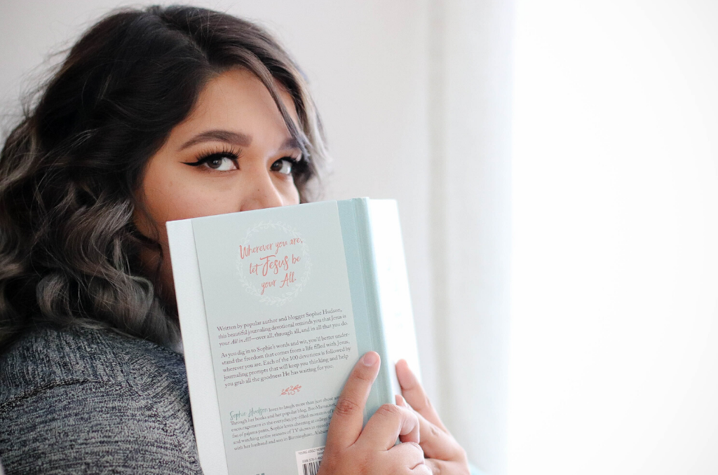 5 Life-Affirming Books You Should Read In Your Twenties